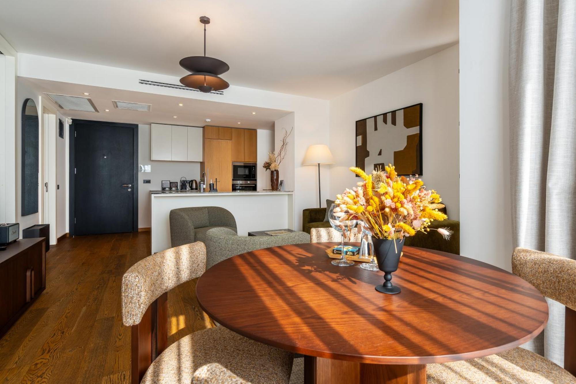 Ando Living - Taksim Gumussuyu Townhouse Aparthotel Istanbul Eksteriør bilde
