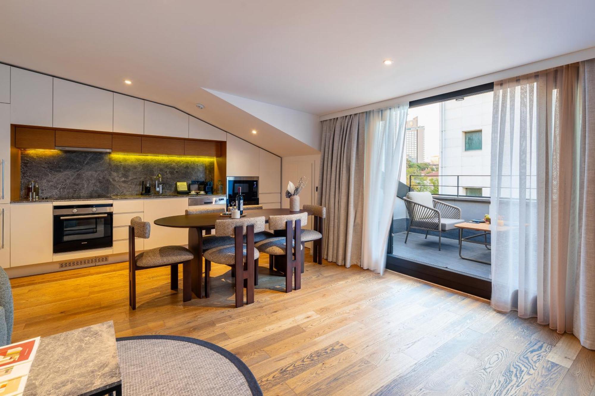 Ando Living - Taksim Gumussuyu Townhouse Aparthotel Istanbul Eksteriør bilde