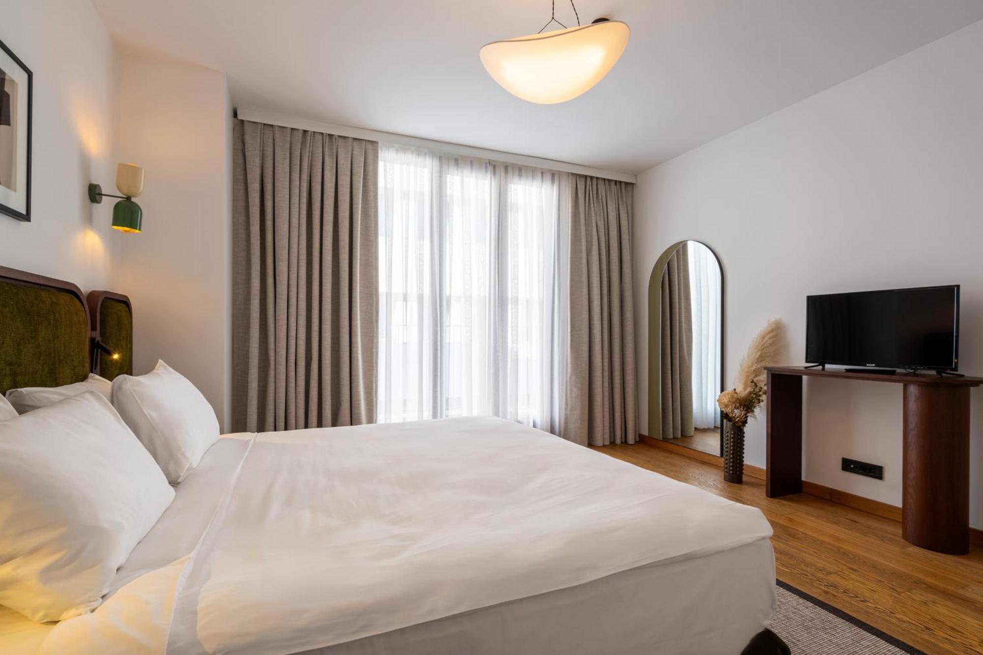 Ando Living - Taksim Gumussuyu Townhouse Aparthotel Istanbul Eksteriør bilde