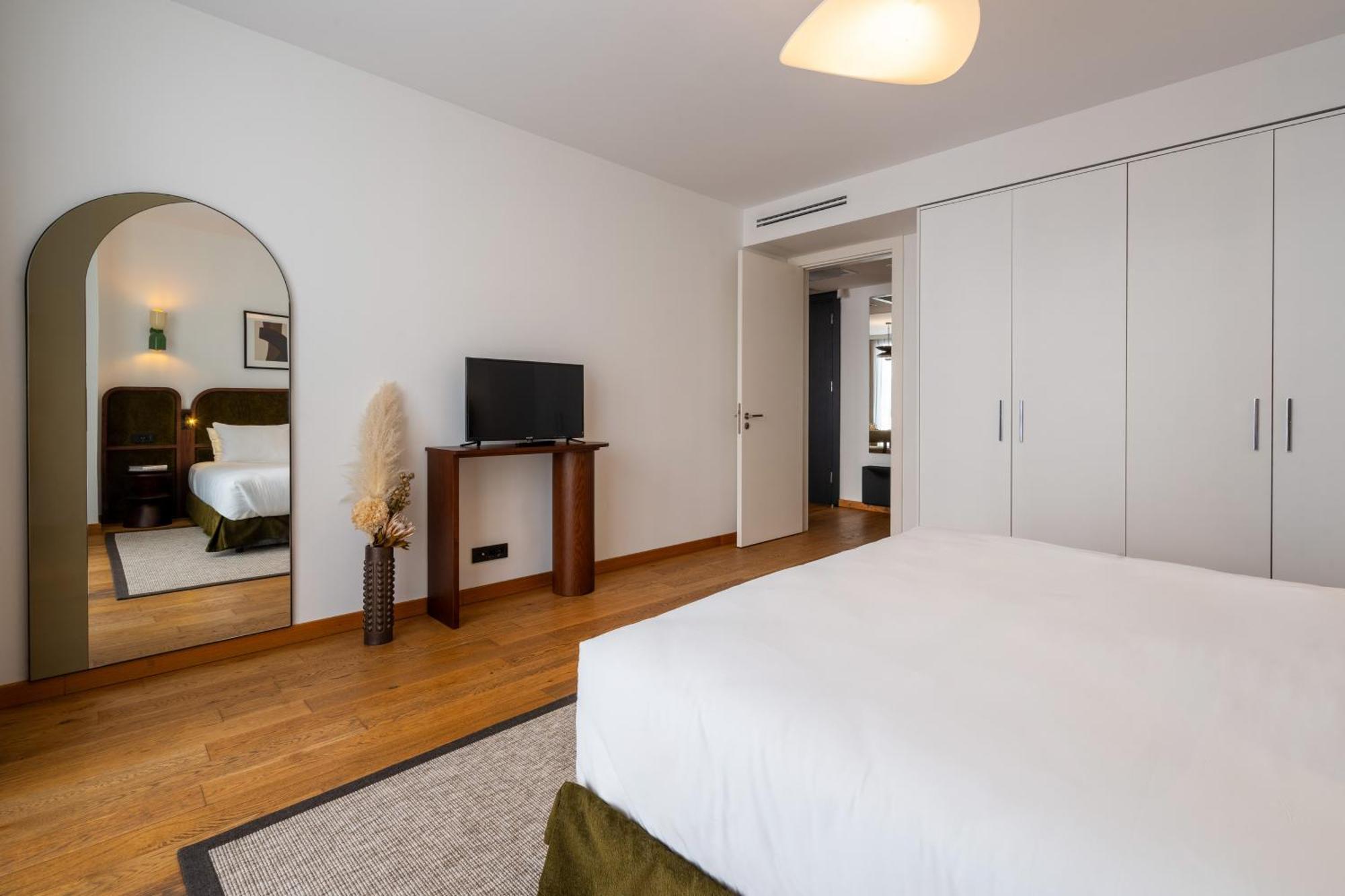 Ando Living - Taksim Gumussuyu Townhouse Aparthotel Istanbul Eksteriør bilde