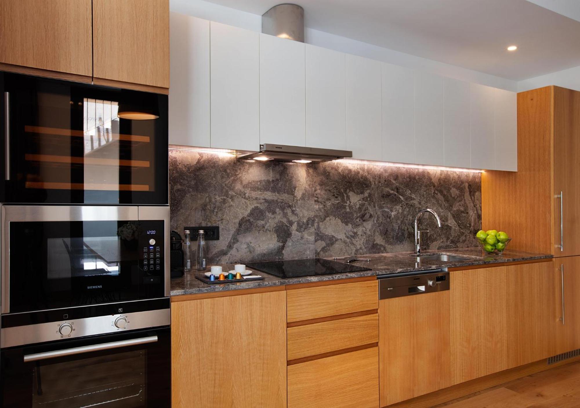 Ando Living - Taksim Gumussuyu Townhouse Aparthotel Istanbul Eksteriør bilde